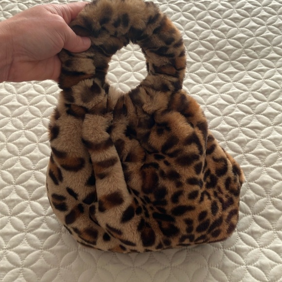 Leopard mini faux fur bag - Picture 2 of 6